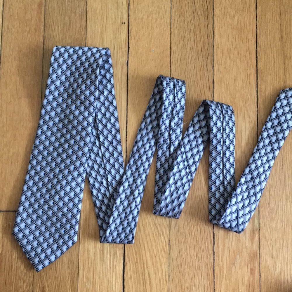 Perry Ellis silk tie